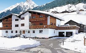 Apartment Simon - Kpl270 By Interhome